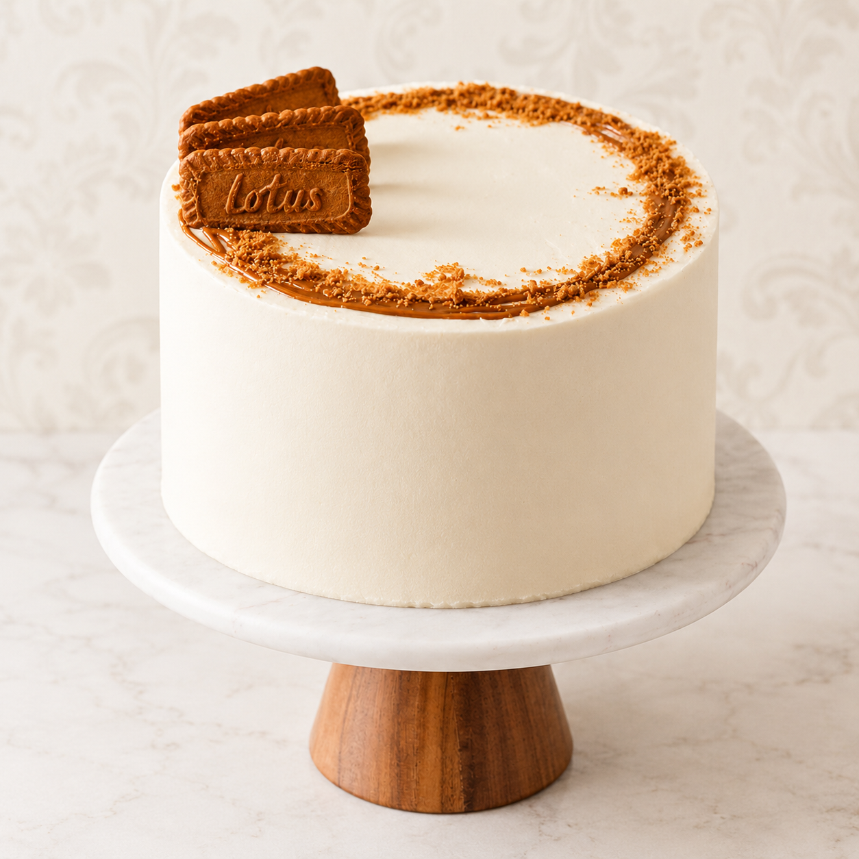 Lotus Biscoff Cream Cake